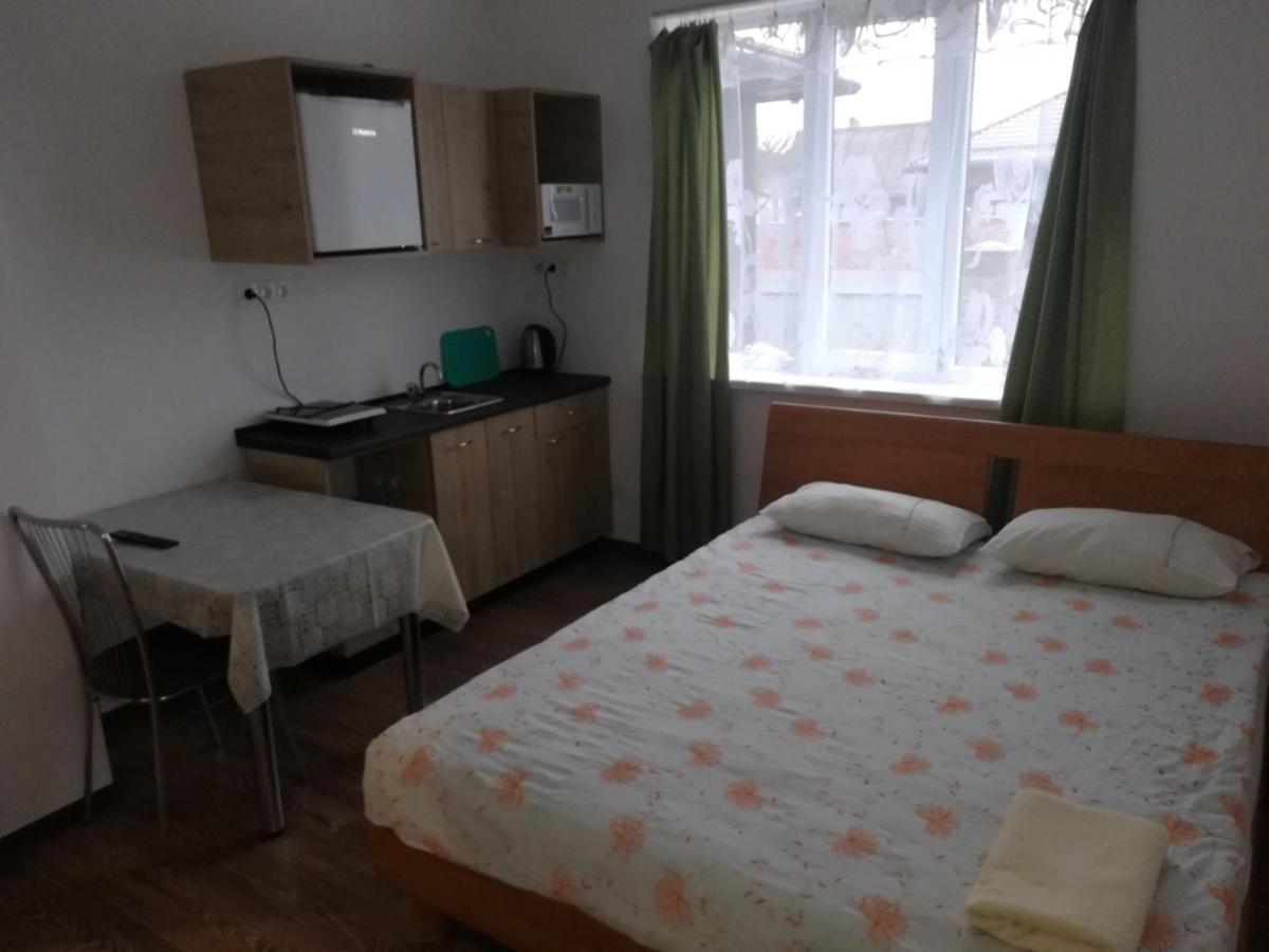 Guest house Аirport Брест Екстер'єр фото